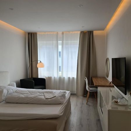 Schones Zimmer In Zentraler Lage ฮันโนเวอร์ ภายนอก รูปภาพ