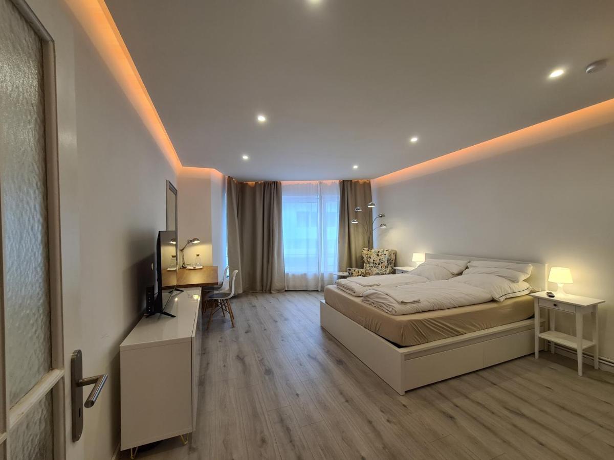 Schones Zimmer In Zentraler Lage ฮันโนเวอร์ ภายนอก รูปภาพ
